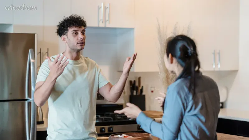 Mơ thấy người yêu cũ và bạn cãi nhau
