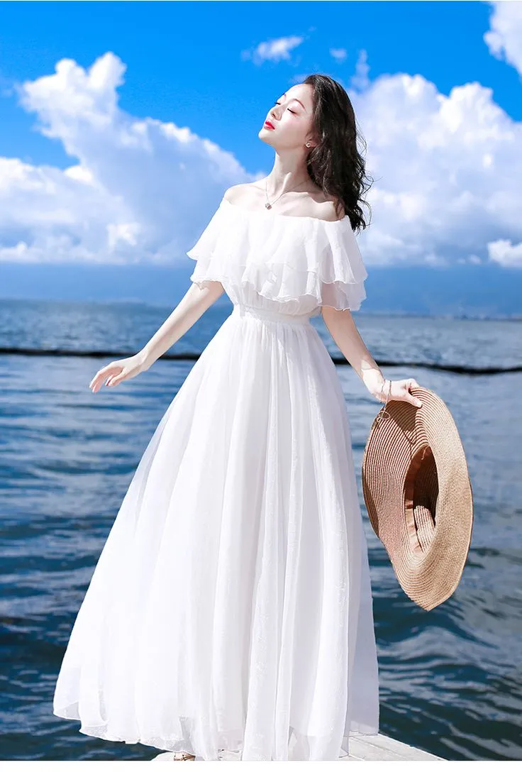 Hình ảnh gái xinh mặc váy trắng mang đến nét đẹp dịu dàng