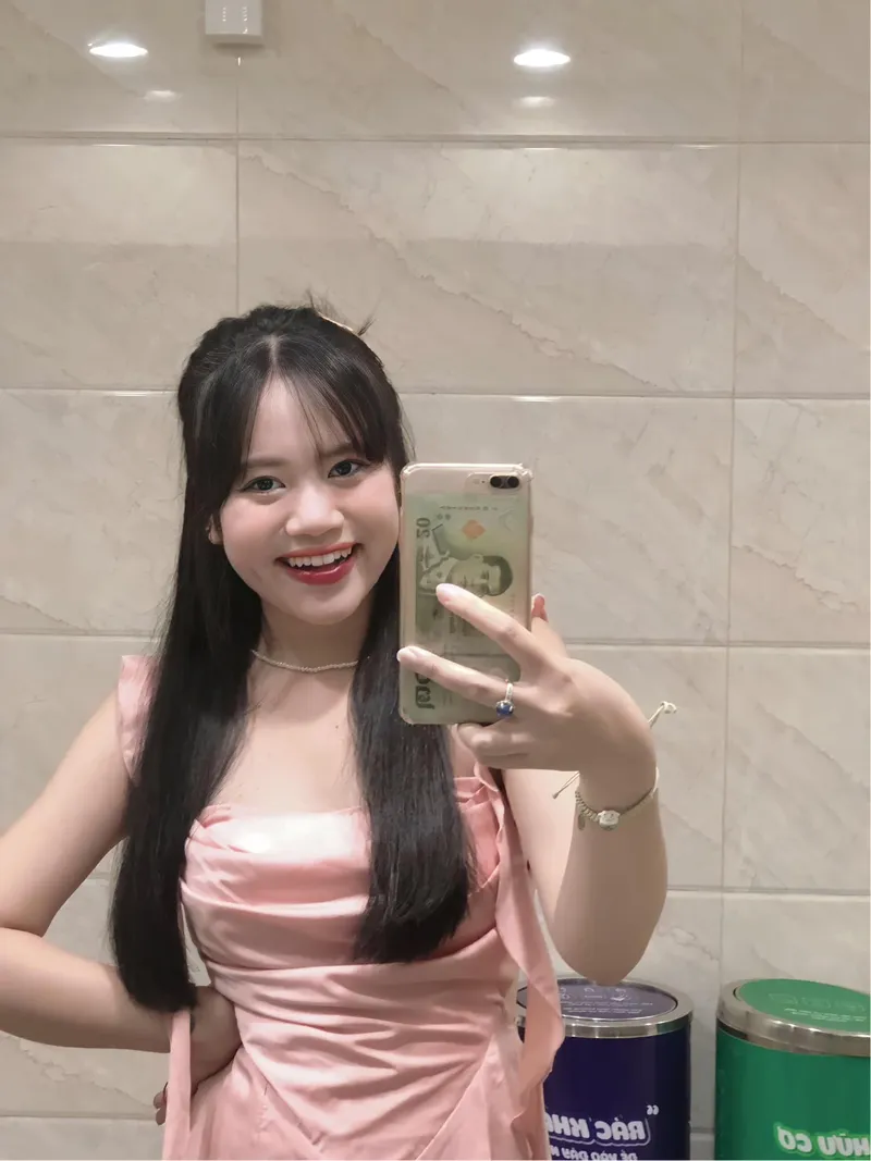 Ảnh avatar gái xinh mang lại vẻ đẹp dễ thương và thu hút