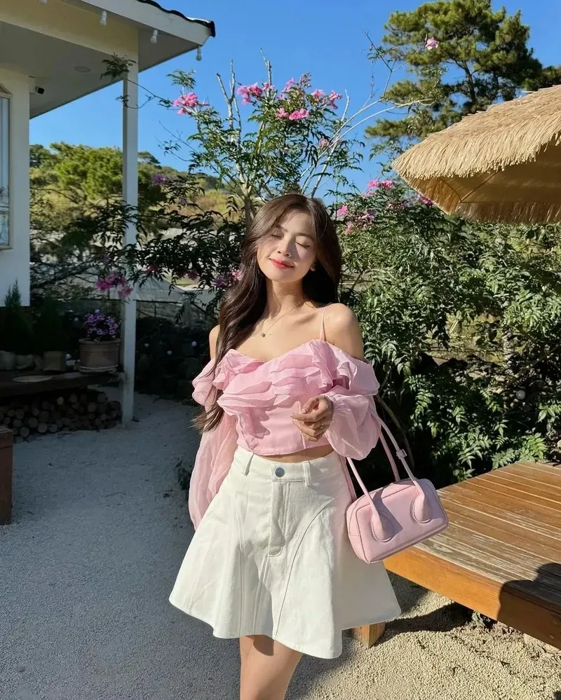 Ảnh gái xinh 2k8,trang trí đẹp, gương mặt xinh tươi và dễ thương
