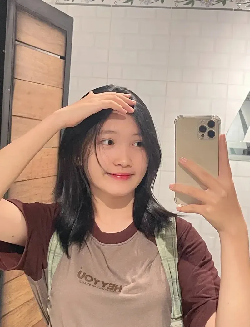 Girl xinh chụp ảnh phong cách, thân hình chuẩn và gương mặt xinh