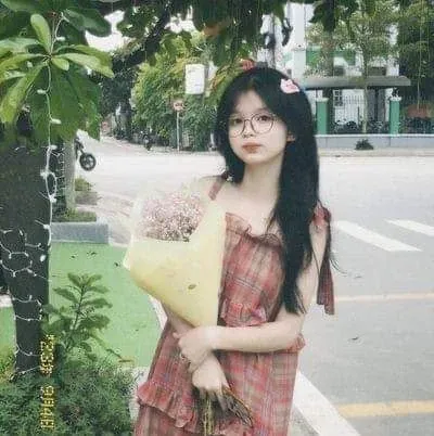 Ảnh gái quê tỏa sáng với vẻ đẹp trong sáng và duyên dáng