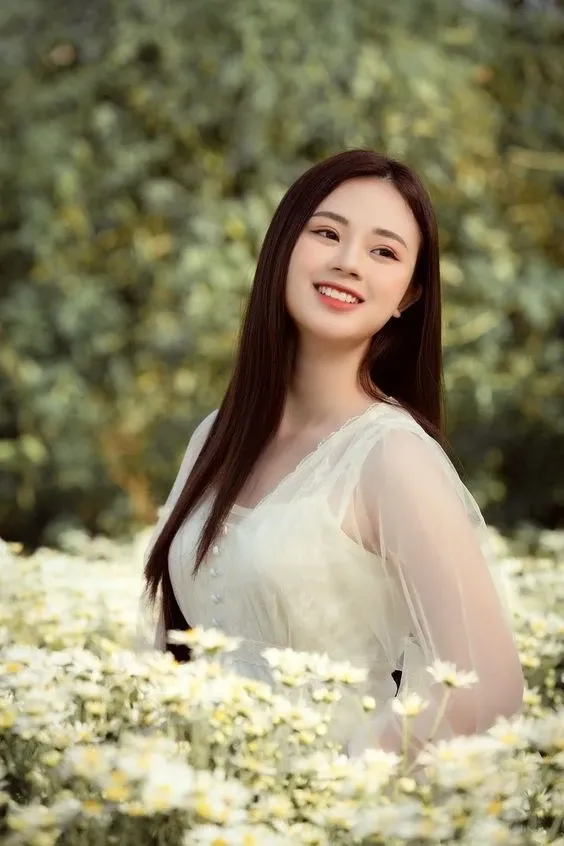 Ảnh gái quê đẹp thể hiện sự dịu dàng và thanh thoát của cô gái