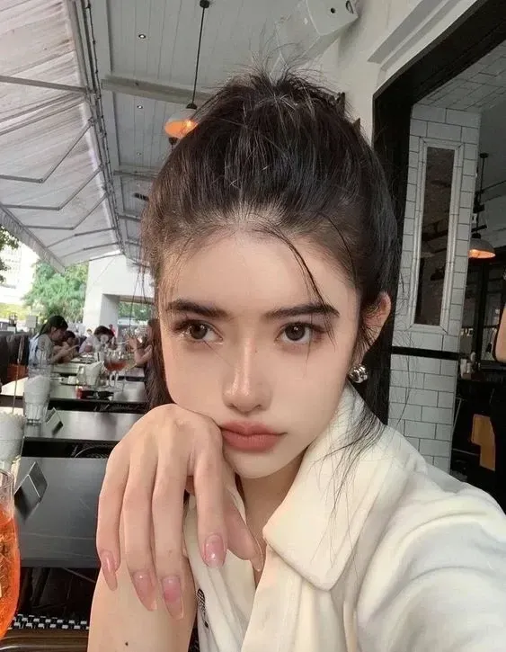 Ảnh gái nga gây ấn tượng mạnh với nét đẹp thuần khiết