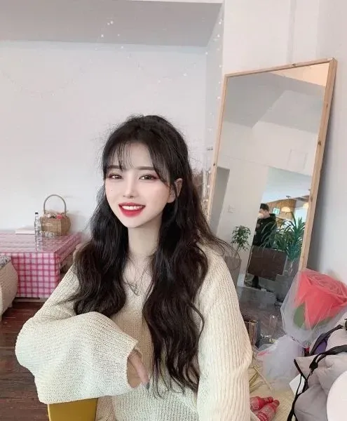 Anh xinh cute toát lên nét đáng yêu cùng ánh mắt hút hồn