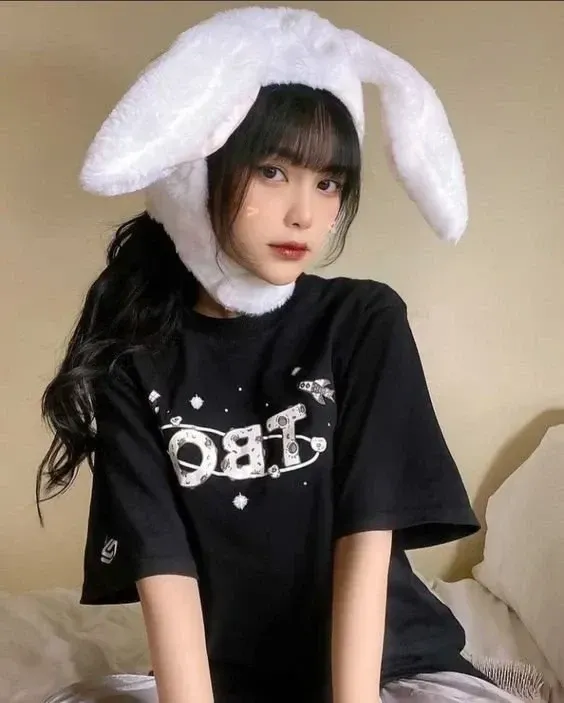 Anh gái mạng toát lên nét đẹp duyên dáng và cuốn hút mọi ánh nhìn