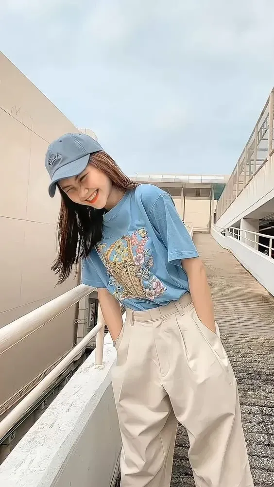 Hinh nen gai xinh 4k làm nổi bật nét đẹp tinh tế và thu hút của nhân vật