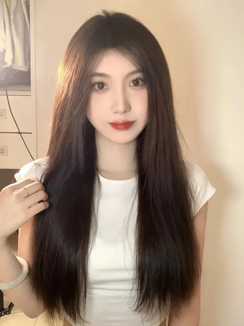 Hình nền gái xinh 4k tạo điểm nhấn độc đáo với hình ảnh sắc nét, sống động