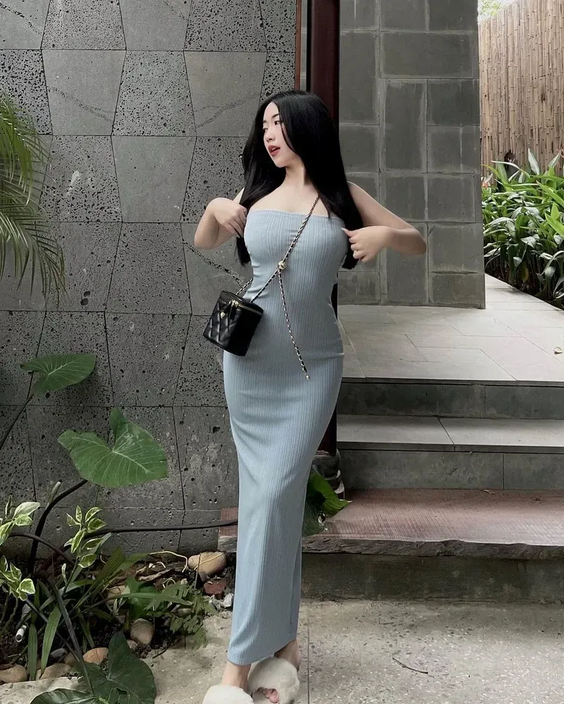 Gái xinh mặc váy ngắn tiktok tạo ấn tượng mạnh qua từng động tác
