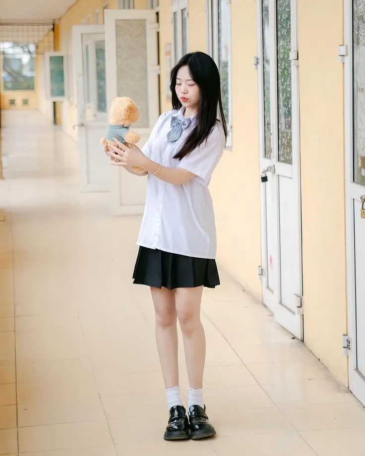 Ảnh gái lớp 7 xinh tỏa ra vẻ đẹp thuần khiết và đáng yêu