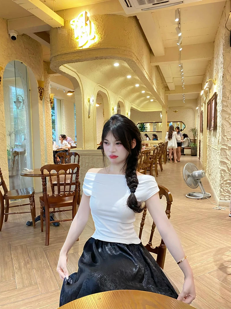 Chụp ảnh gái đẹp thể hiện thần thái ấn tượng và cuốn hút