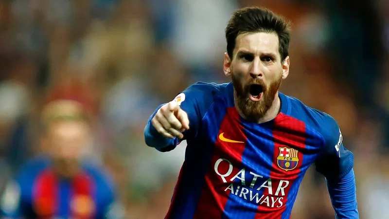 Những pha đối đầu giữa Messi và Ronaldo được chế thành meme vui nhộn.