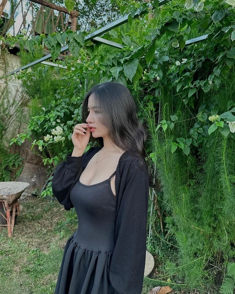 2k10 avatar ảnh gái k10 tạo không gian tươi sáng, đáng yêu