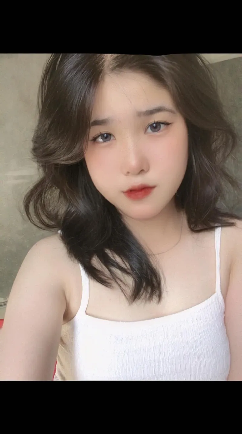Ảnh avatar tóc ngắn thể hiện phong cách trẻ trung và năng động