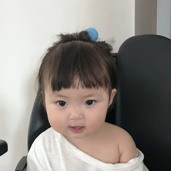Avt em bé dễ thương mang đến vẻ ngọt ngào và đáng yêu
