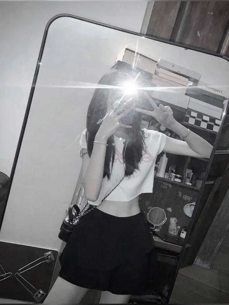 Ảnh nền Instagram đẹp mang lại sự độc đáo và ấn tượng cho tài khoản