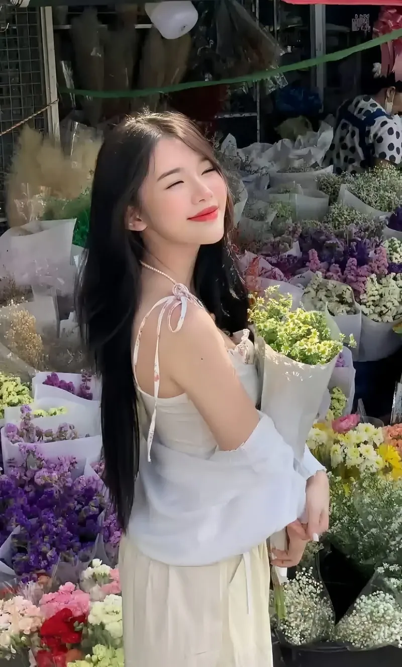gai xinh mặc bikini