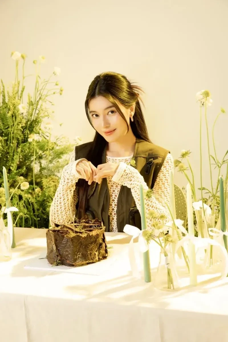 Cao Thái Hà chiều cao là một trong những thông tin được khán giả tìm hiểu