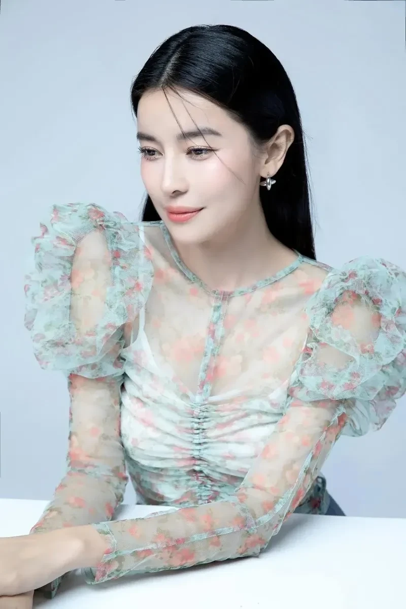 Phim Cao Thái Hà đóng ghi dấu sự đa dạng trong phong cách diễn xuất