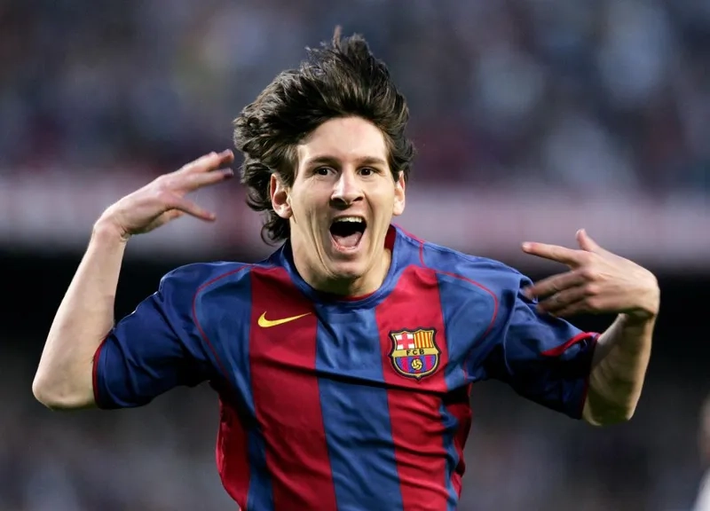 Meme Messi khóc trong những tình huống đáng yêu và xúc động.