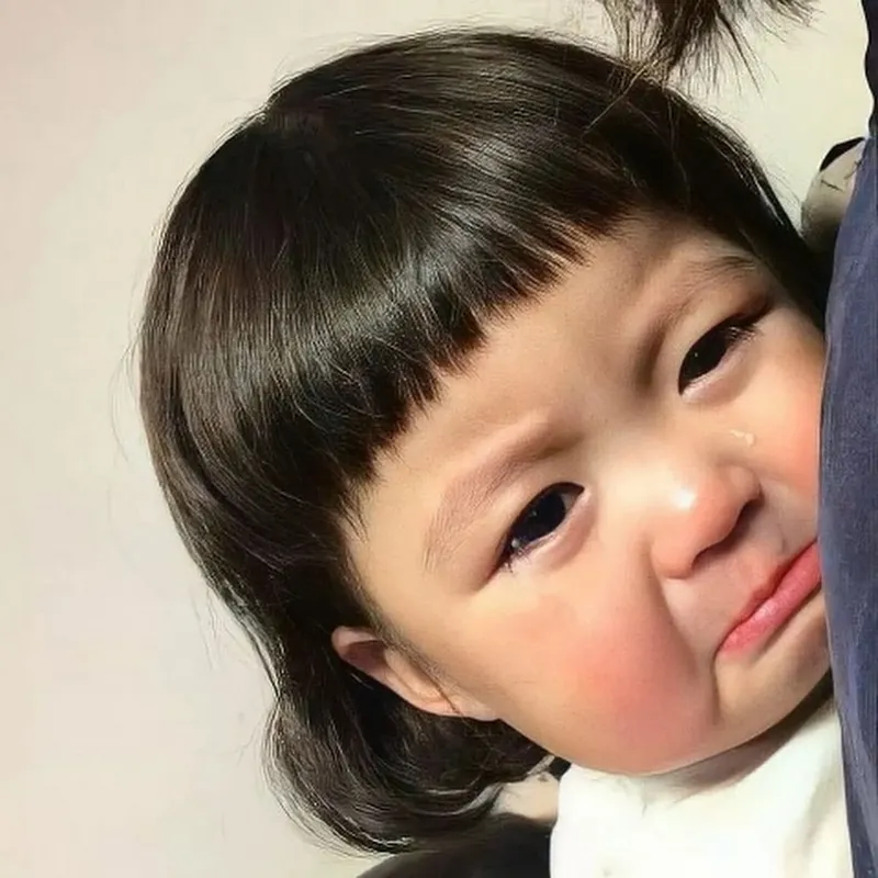 Frog crying meme gây chú ý với nét mặt buồn của chú ếch dễ thương.