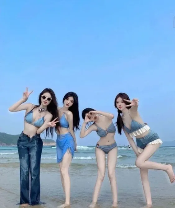 Dàn gái bikini khoe nhan sắc tươi tắn, rạng rỡ trong mọi khoảnh khắc