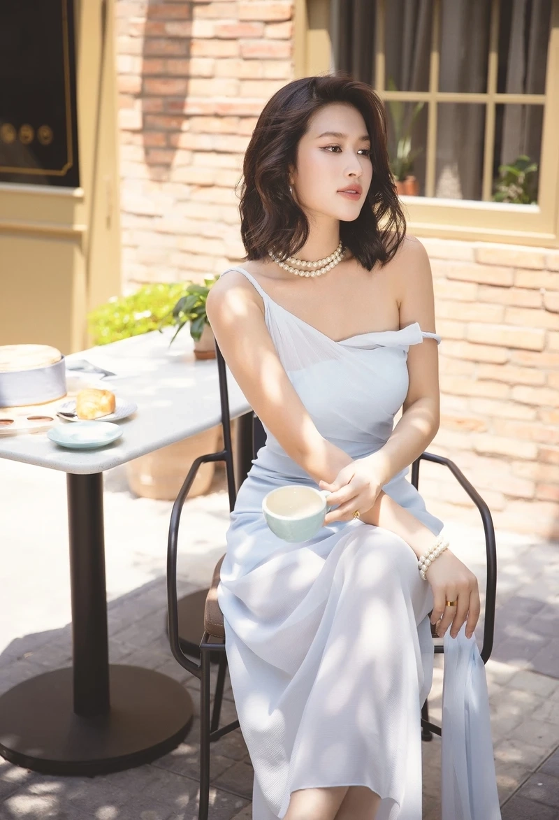 Vương miện Thiên Ân là biểu tượng của sự chiến thắng và thành công