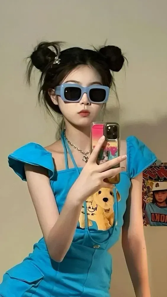gái đẹp tóc dài ngầu