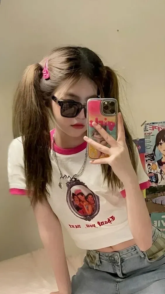 ảnh gái cute che mặt