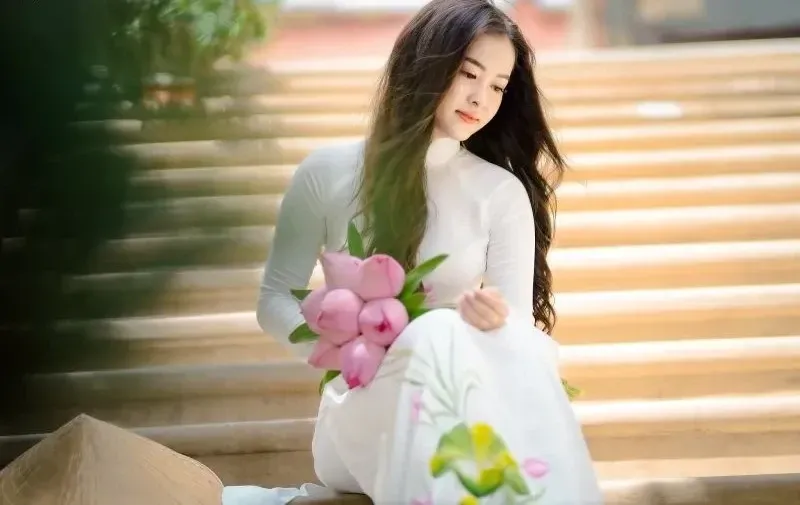 áo dài trắng cưới