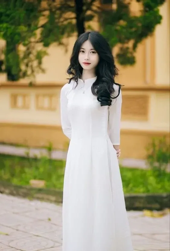áo dài trắng xanh
