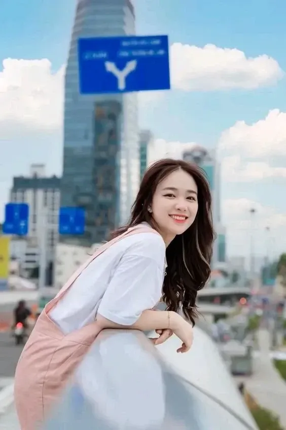 Gái xinh làm hình nền mang đến vẻ đẹp dịu dàng và tự nhiên
