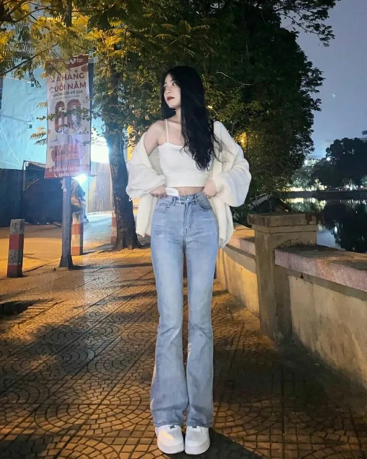 gái xinh mặc quần jean ngắn