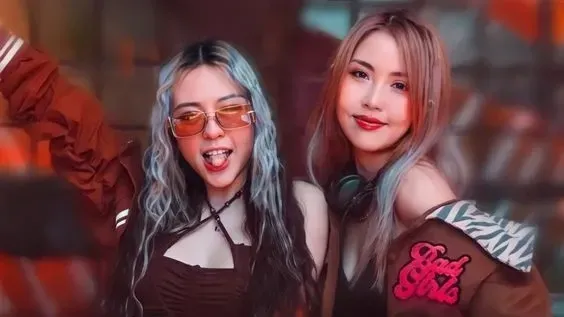 Gái xinh mặc bikini sexy khiến mọi ánh nhìn phải dừng lại