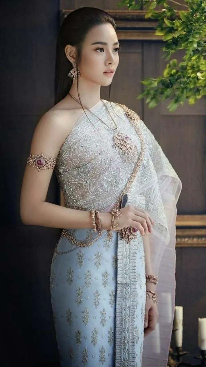 Gái xinh thái lan bikini toát lên vẻ đẹp rạng rỡ và đầy sức sống