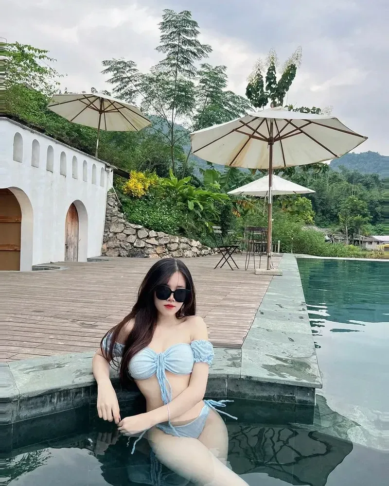Gái xinh face tạo ấn tượng với vẻ đẹp ngọt ngào, thu hút