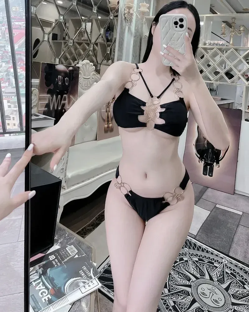 Gái xinh TikTok 2022 thu hút mọi ánh nhìn với vẻ đẹp nổi bật.