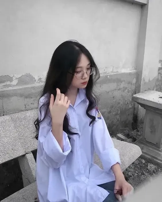 các kiểu tóc xoăn dài lọn to
