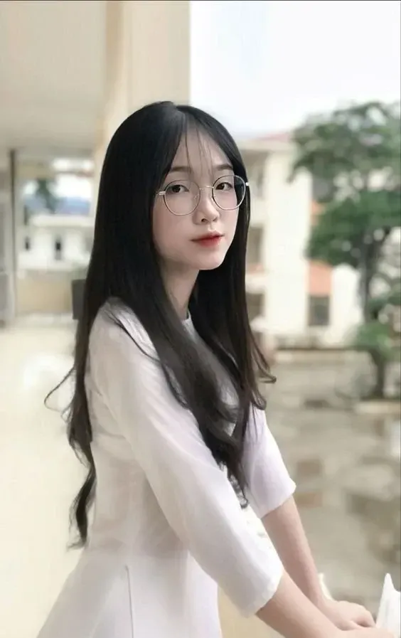 các kiểu tóc dài uốn lọn to đẹp