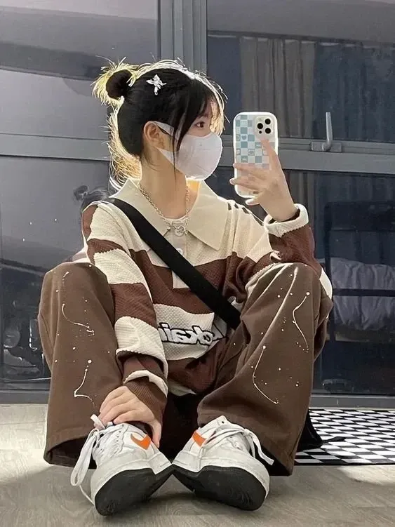 gái đẹp che mặt ngầu