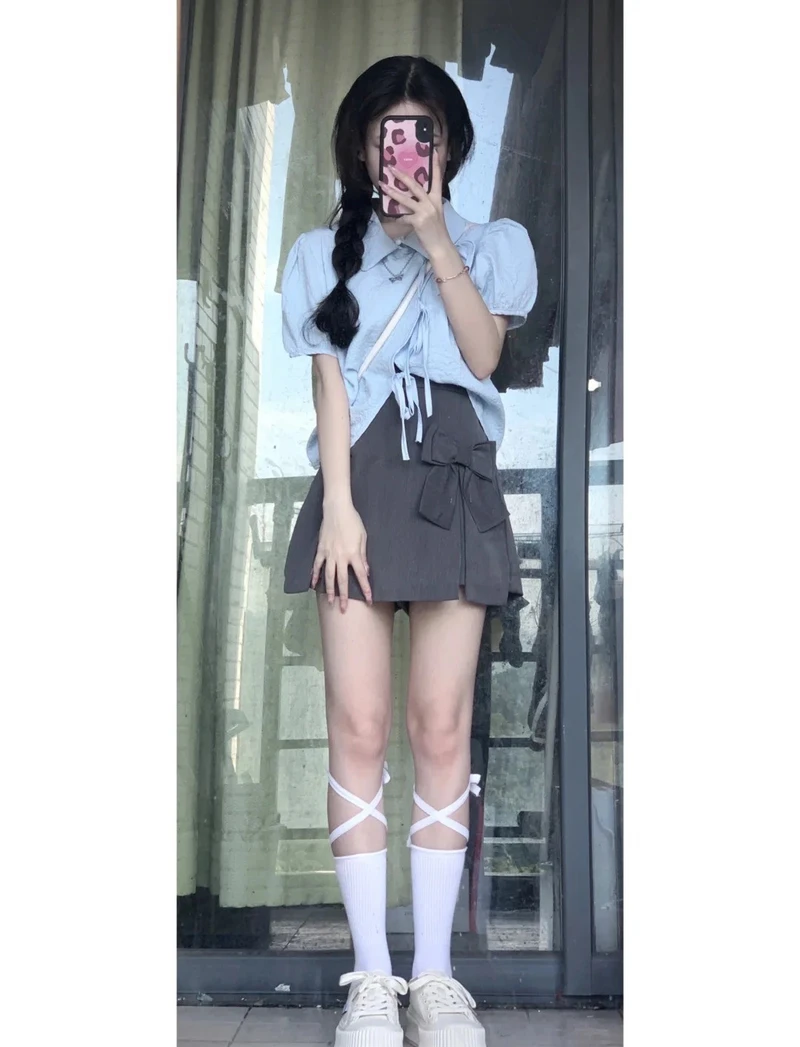 Ảnh gái xinh mặc bikini đi biển che mặt thu hút ánh nhìn