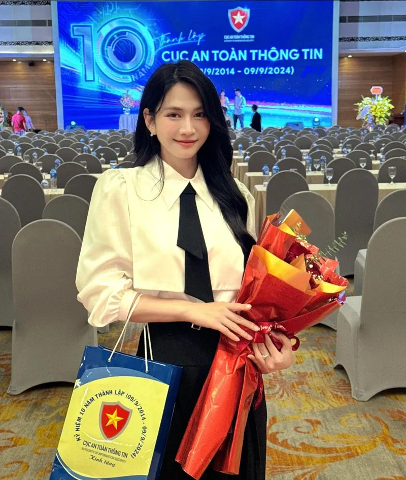 tiểu sử diễn viên lê bống