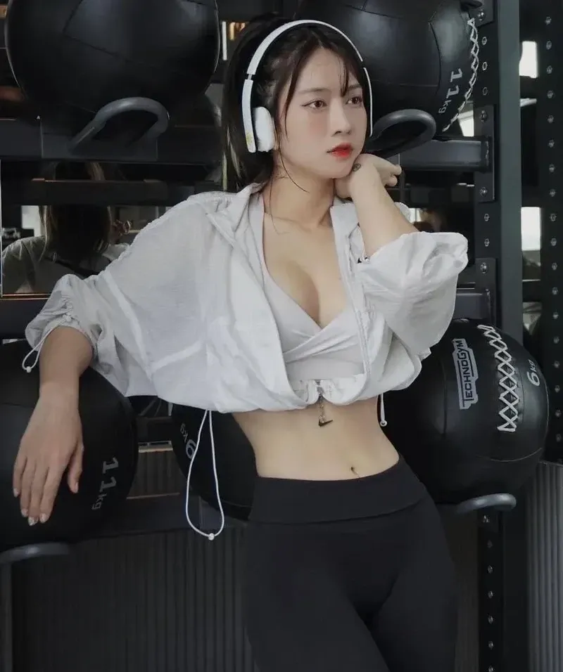 phim của lê bống