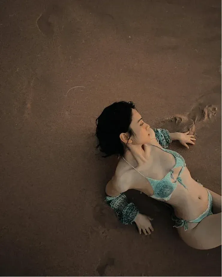 lê bống bikini vòng 3