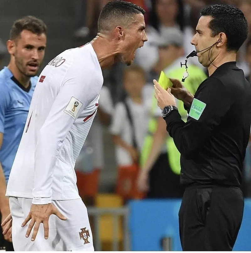 Ảnh meme về Ronaldo luôn là khoảnh khắc vui nhộn không thể thiếu.