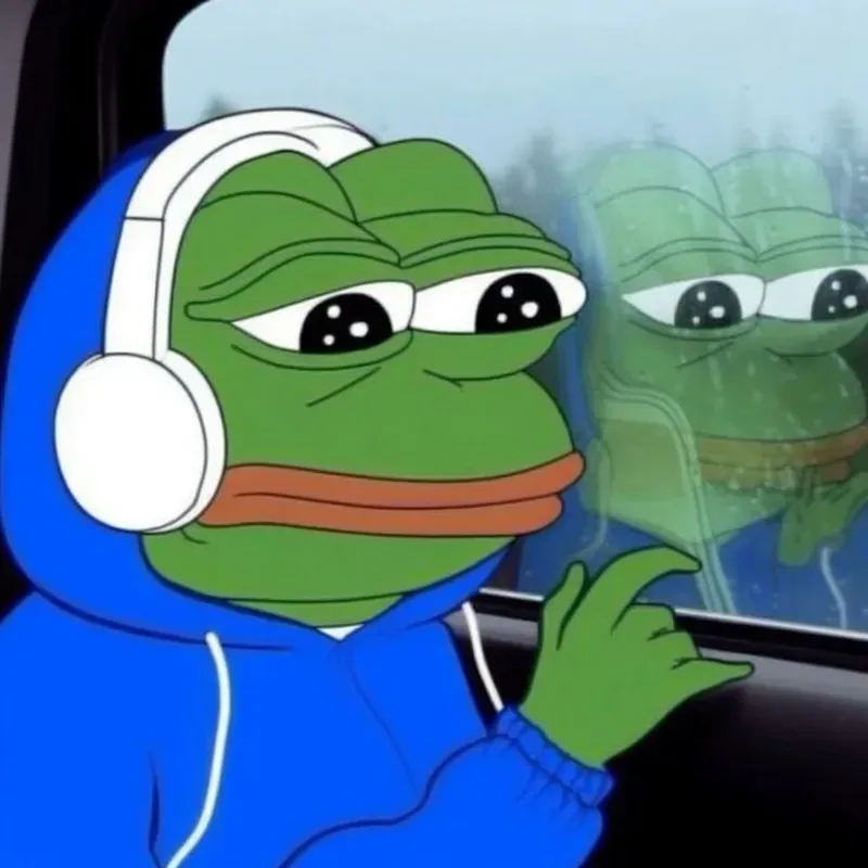 Meme con ếch đấm, tạo điểm nhấn mạnh mẽ và độc đáo cho bài đăng.