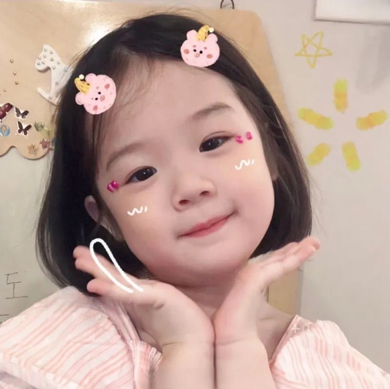 Meme em bé hài hước khiến bạn không thể nhịn cười vì sự ngộ nghĩnh.
