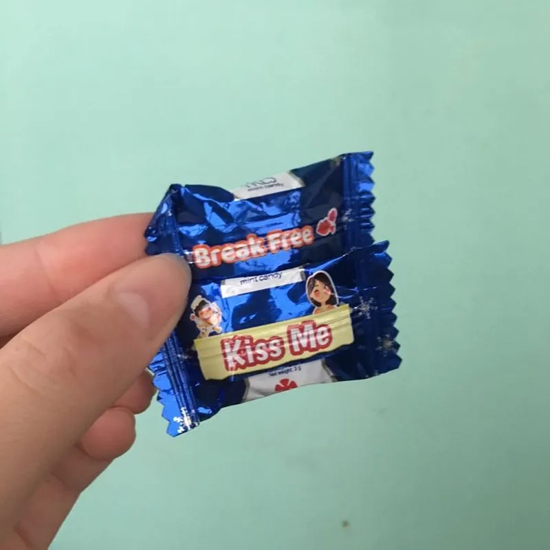 Chia sẻ meme 