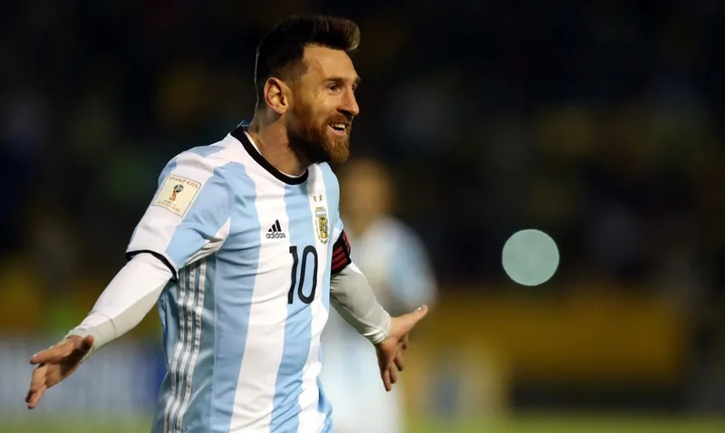 Messi khóc trong các tình huống trở thành meme cực kỳ hài hước.