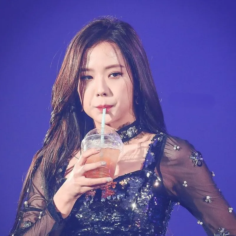 Blackpink lightstick meme dễ thương và sáng tạo, phù hợp cho những ai yêu thích nhóm nhạc này!